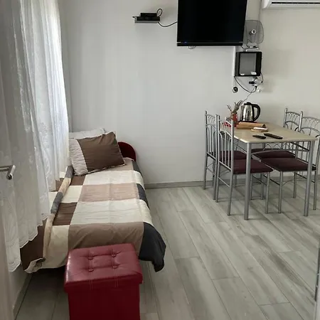 Linic Apartman