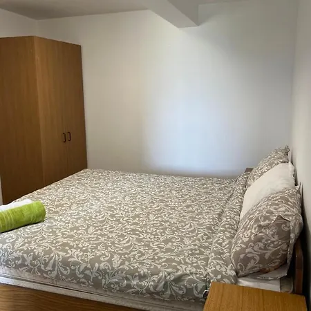 Apartman Linic Nin